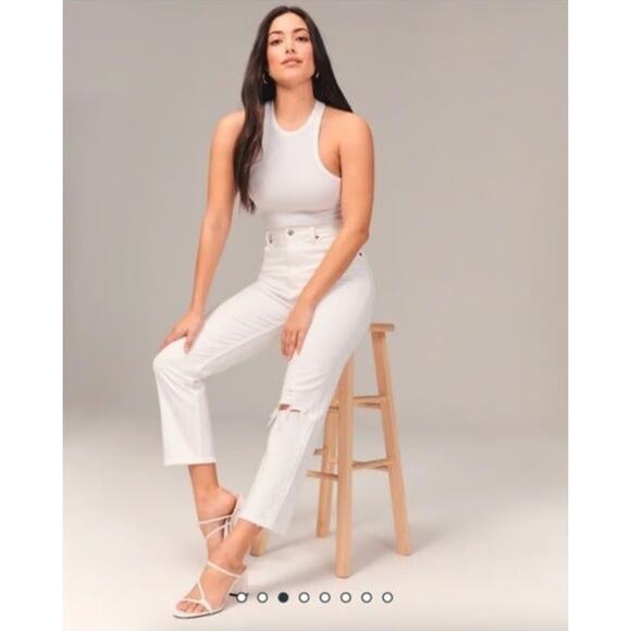 NWT New Abercrombie Curve Love Ultra High Rise DistressedStraight Jean Denim - Picture 6 of 16